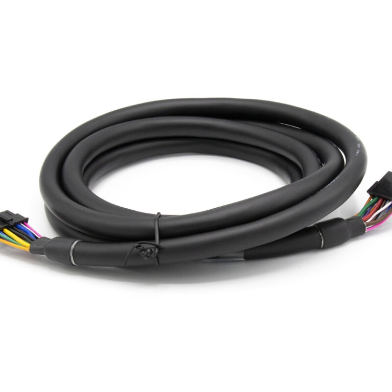 ट्रेलर मार्कर लाइट्स के लिए डस्ट रेजिस्टेंस फीचर के साथ ओवर मोल्डेड केबल असेंबली